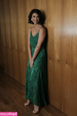 Morena Baccarin [ morena-baccarin ] - lowkey kinda like playing a little dress up 😈