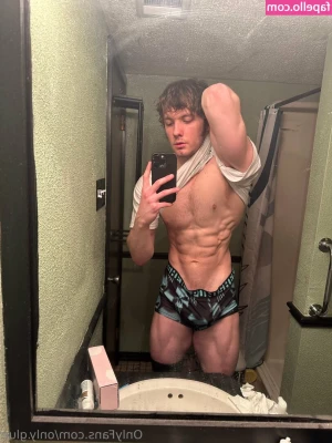 joe.flex [ joe-flex ] - In the mood to watch you jerk off... send a video showing me your