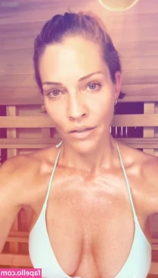 Tricia Helfer [ tricia-helfer ] - Nipples 😳