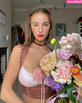 Amelie Manzoli [ amelie-manzoli ] - Happy saturdayyyyyyyyy 😇💞