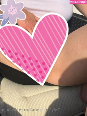 karrierekvinden - FJ FRIDAY!!!   Do you love when I tell you to cum ALL OVER MY FEET