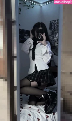 shinoaqi - Perfect pretty girls       MONICASAINTT      candyylovee99     