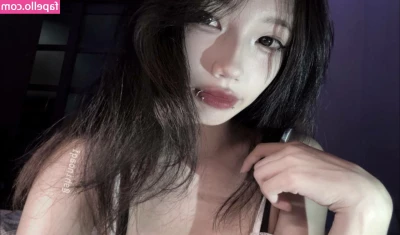 shinoaqi - like this post if you'd bathe with me 😉
