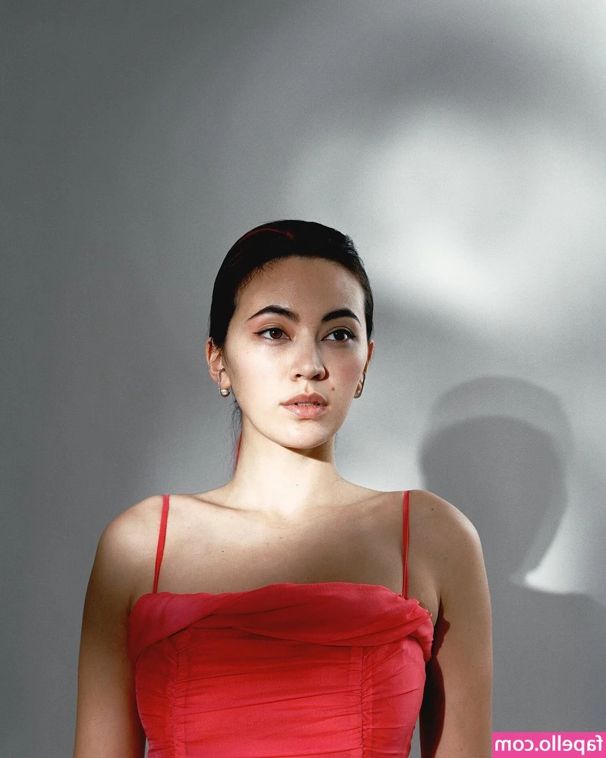Jessica Yu Li Henwick [ jessica-yu-li-henwick ] - Confession 32