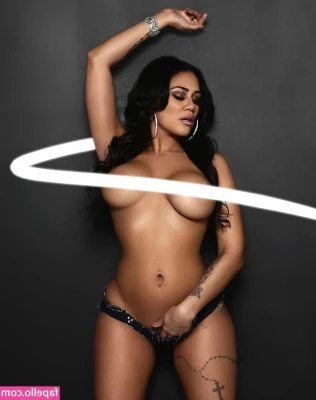 Desire Diaz [ desire-diaz ] - This week you’ll be able to enjoy this hot as fuck encounter I had