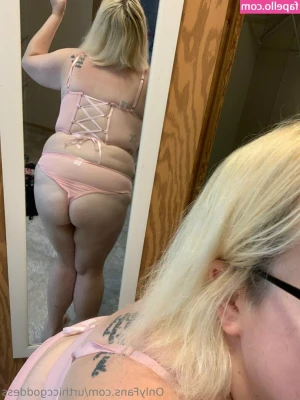 urthiccgoddess - sit with you on the veranda, watch the sunset, drink wine and enjoy