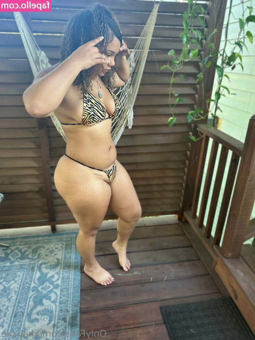 xkayxxe - When Dante & Michael come to hangout 👅.