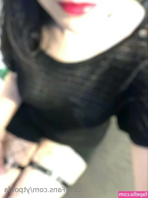 ytpolifa - If you want🔥to make me happy😋buy🎁me chocolate 🍫