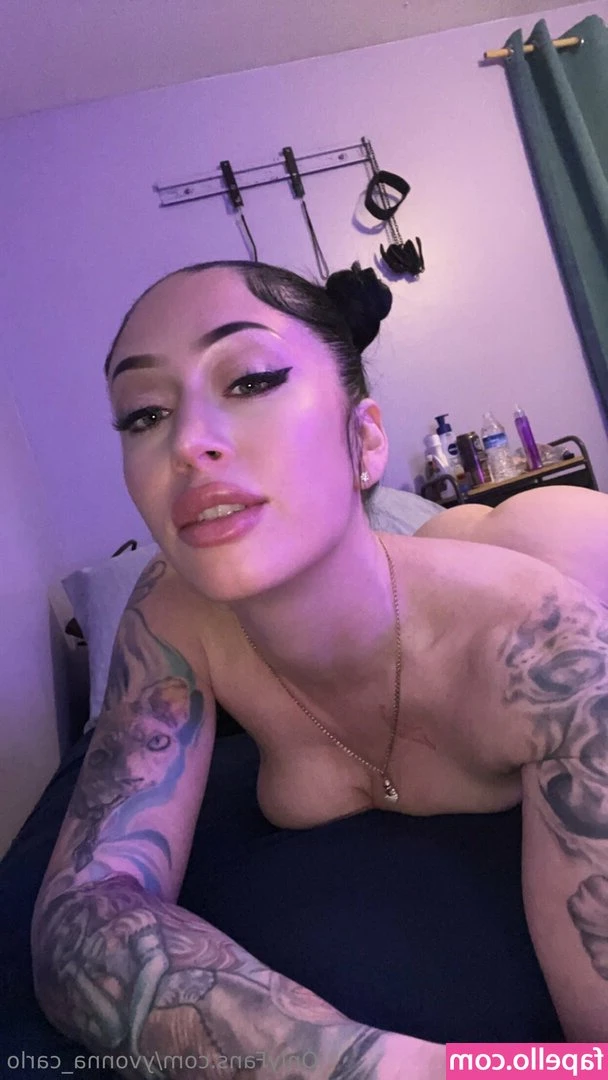 yvonna_carlo [ yvonna-carlo ] - You're missing a lot baby...open your DMs🥵