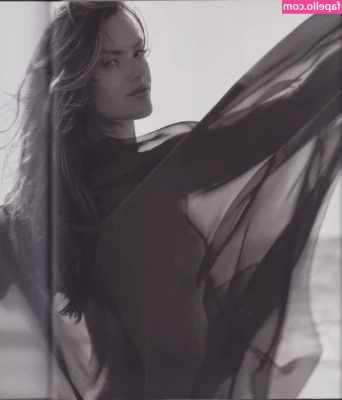 Alessandra Ambrosio [ alessandra-ambrosio ] - Can you hear me now