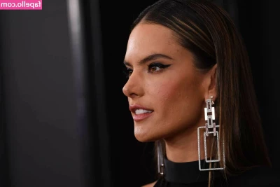 Alessandra Ambrosio [ alessandra-ambrosio ] - Sizzle with me, darling. We're about to turn the heat up a notch. 🔥