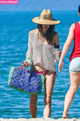 Alessandra Ambrosio [ alessandra-ambrosio ] - let's cum together?