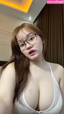 Tokyovibes - Beach today and content tonight