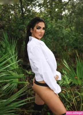Billie Kay [ billie-kay ] - ‿︵‿︵୨˚̣̣̣͙୧ - - ୨˚̣̣̣͙୧‿︵‿︵ PRICING