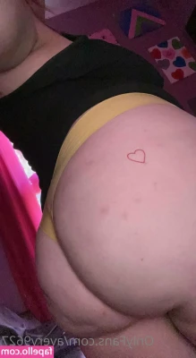 avery9627 - Hummmmmmmmmm!😋🤤