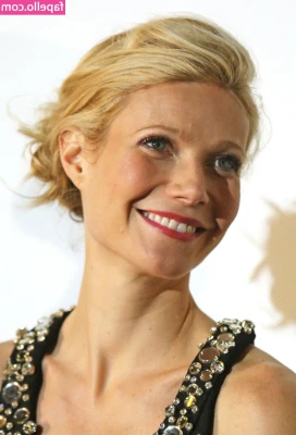 Gwyneth Paltrow [ gwyneth-paltrow ] - Sexy Bad Ass Bitches With my girl Goddess Rhonda @sweetesthangsfeet 