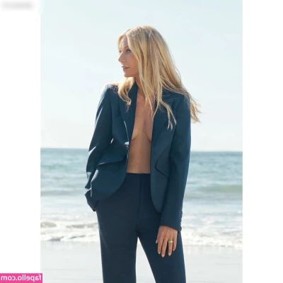Gwyneth Paltrow [ gwyneth-paltrow ] - Some slow-mo for your day