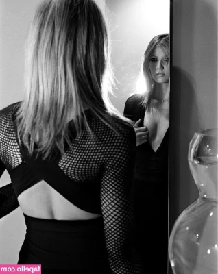 Gwyneth Paltrow [ gwyneth-paltrow ] - Stream started at 08 10 2024 06 03 pm  Hello