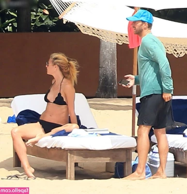 Gwyneth Paltrow [ gwyneth-paltrow ] - Good morning lovers   Everyone please welcome my newest plaything -