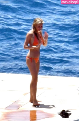 Gwyneth Paltrow [ gwyneth-paltrow ] - let me be your private little slut & watch me rock ure world