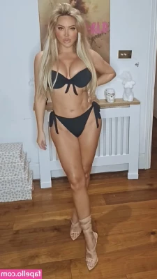 Aisleyne Horgan-Wallace [ aisleyne-horgan-wallace ] - Open for daddy