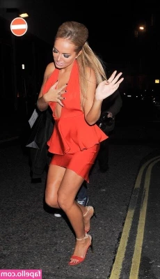 Aisleyne Horgan-Wallace [ aisleyne-horgan-wallace ] - lock screen material