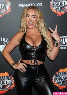 Aisleyne Horgan-Wallace [ aisleyne-horgan-wallace ] - You like what you see