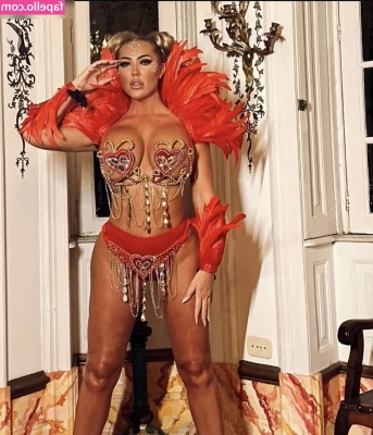 Aisleyne Horgan-Wallace [ aisleyne-horgan-wallace ] - Face so pretty  you just want to cum on it