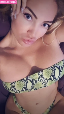 Aisleyne Horgan-Wallace [ aisleyne-horgan-wallace ] - Y’all are so generous and I’m so fucking appreciative! I’ve