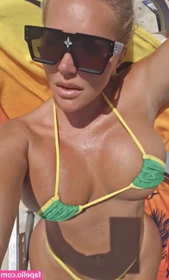 Aisleyne Horgan-Wallace [ aisleyne-horgan-wallace ] - Super hot Sean Cody porn made me shoot a massive load onto my