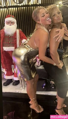 Aisleyne Horgan-Wallace [ aisleyne-horgan-wallace ] - Check your DMs in 30 min and for the VIP, well it’s really extra