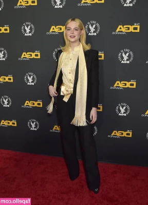 Elle Fanning [ elle-fanning ] - So smelly after a that really exhausting day 😶‍🌫️ But you