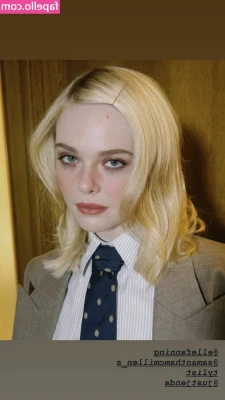 Elle Fanning [ elle-fanning ] - I hope you have a happy weekend!😘