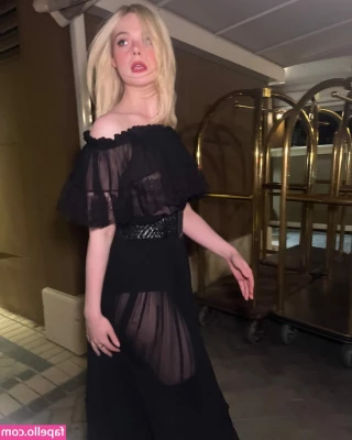 Elle Fanning [ elle-fanning ] - Have a goodnight     Vi auguro una buona notte