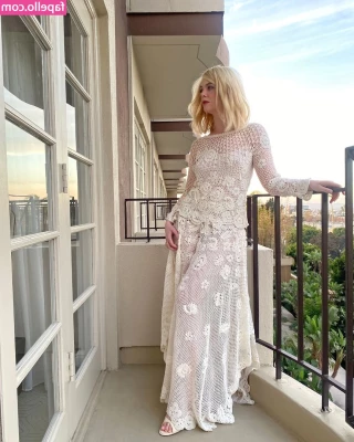 Elle Fanning [ elle-fanning ] - Päiväsaunan aika