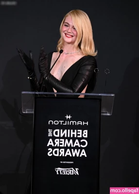 Elle Fanning [ elle-fanning ] - Juicy 🤤