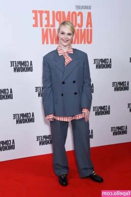 Elle Fanning [ elle-fanning ] - I m primed and ready I get touchy feely with myself