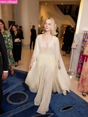 Elle Fanning [ elle-fanning ] - Esto se pone caliente papi