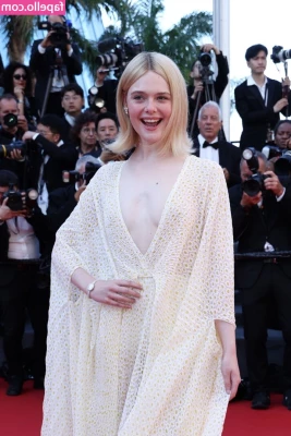 Elle Fanning [ elle-fanning ] - who's your favorite slut! 🔥👅