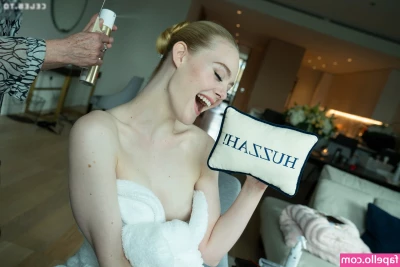 Elle Fanning [ elle-fanning ] - Hi, guys, I got some technical problems for now, will reply everyone