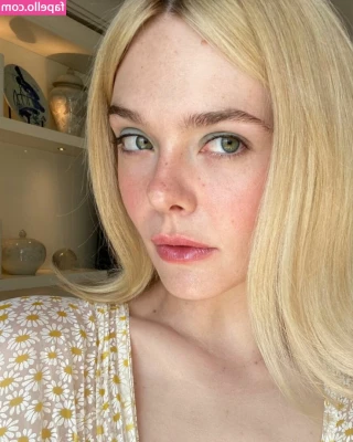 Elle Fanning [ elle-fanning ] - Check out my interview with the sexy Lexi right before we shot some  