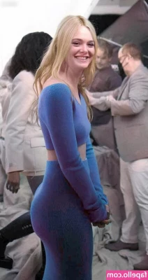 Elle Fanning [ elle-fanning ] - Full vid being sent in messages right now