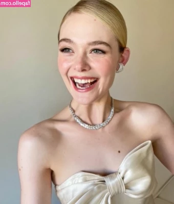 Elle Fanning [ elle-fanning ] - Hey baby😘