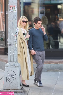 Elle Fanning [ elle-fanning ] - FIRST B/G Sloppy Wettt Blowjob BBC💦💦