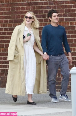 Elle Fanning [ elle-fanning ] - jeez  i need trainer
