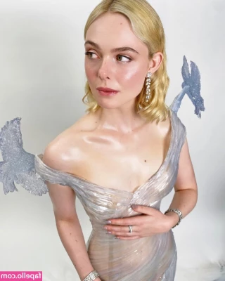 Elle Fanning [ elle-fanning ] - 我是覺得不錯看