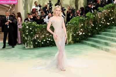 Elle Fanning [ elle-fanning ] - advertisement  Follow this curvy goddess  misscjbooty  