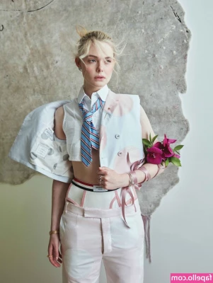Elle Fanning [ elle-fanning ] - @imcaroline 🦊 🔥  ⚠️FREE FREE ⚠️  I knew you would come