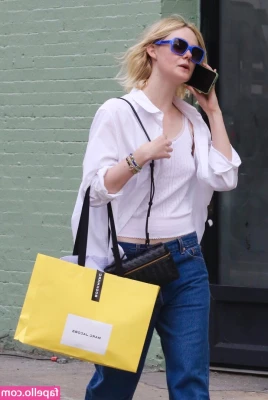 Elle Fanning [ elle-fanning ] - Oiled booty is the best booty   Please stay active  I don t post for
