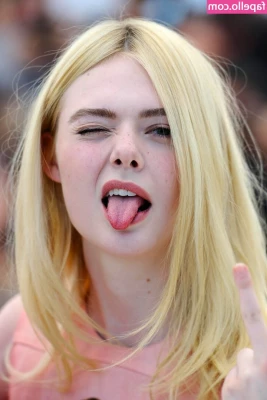 Elle Fanning [ elle-fanning ] - Lindo día part 1